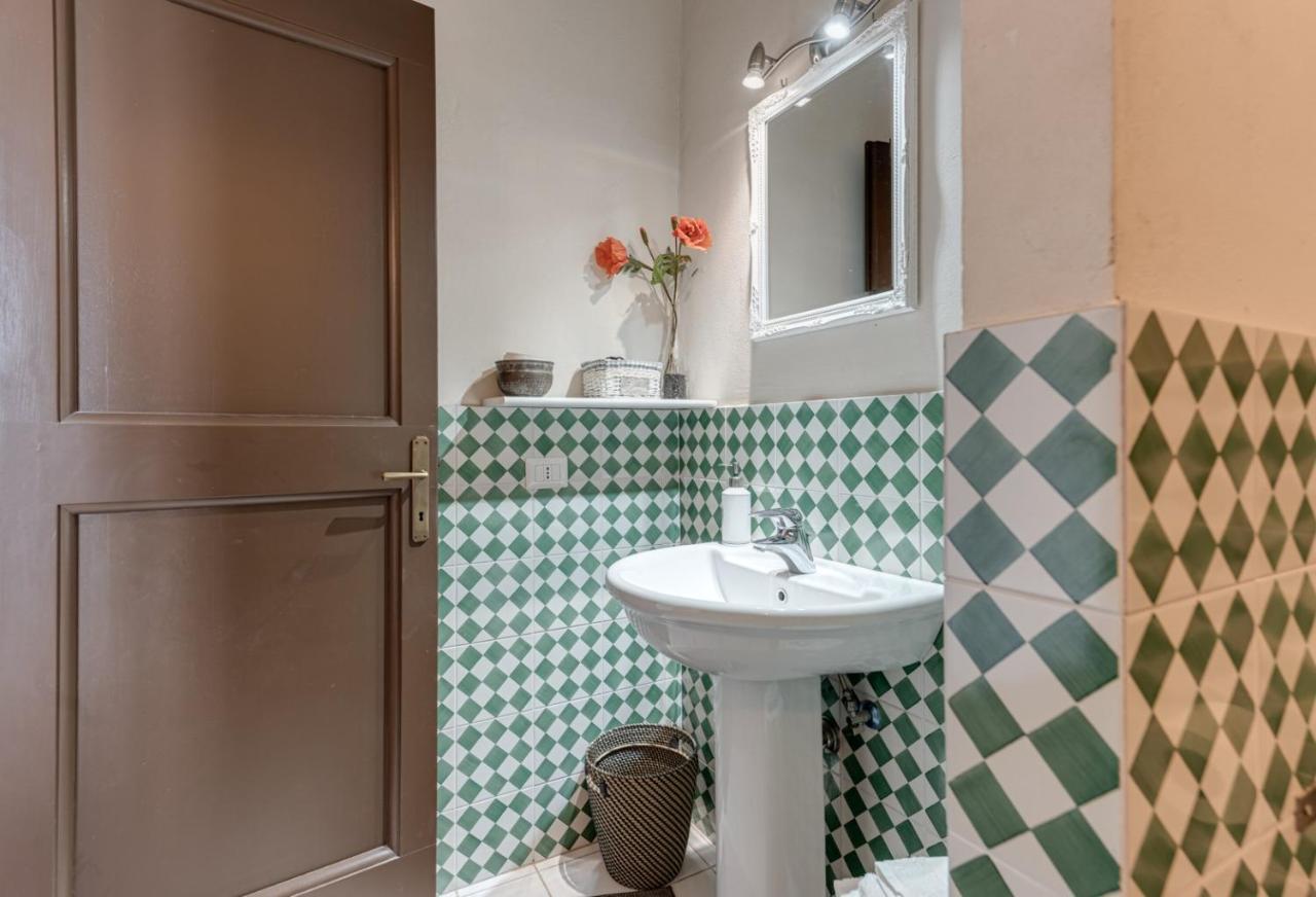 B&B Le Torri Di Firenze フィエーゾレ エクステリア 写真